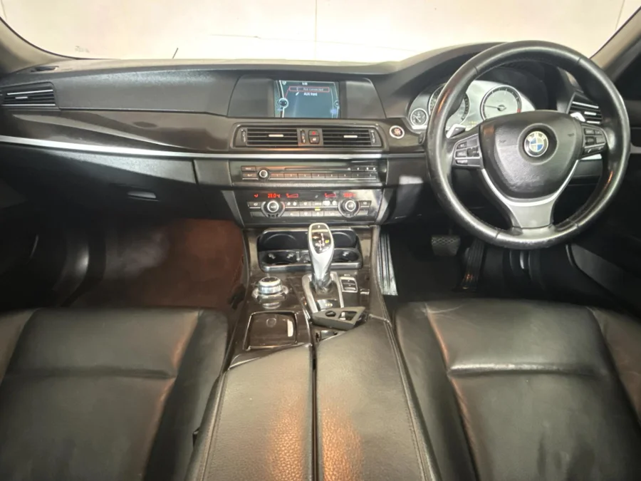 Used 2010 BMW 5 Series 520d Exclusive - WeBuyCars Midstream