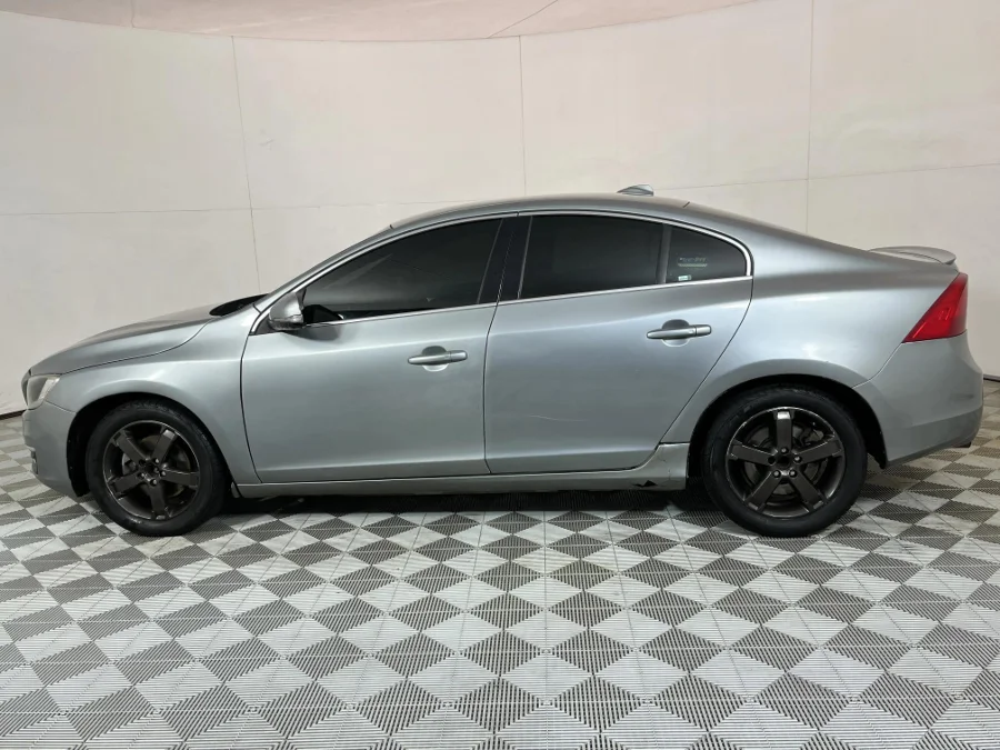 Used 2015 Volvo S60 T3 Elite auto - WeBuyCars JHB South