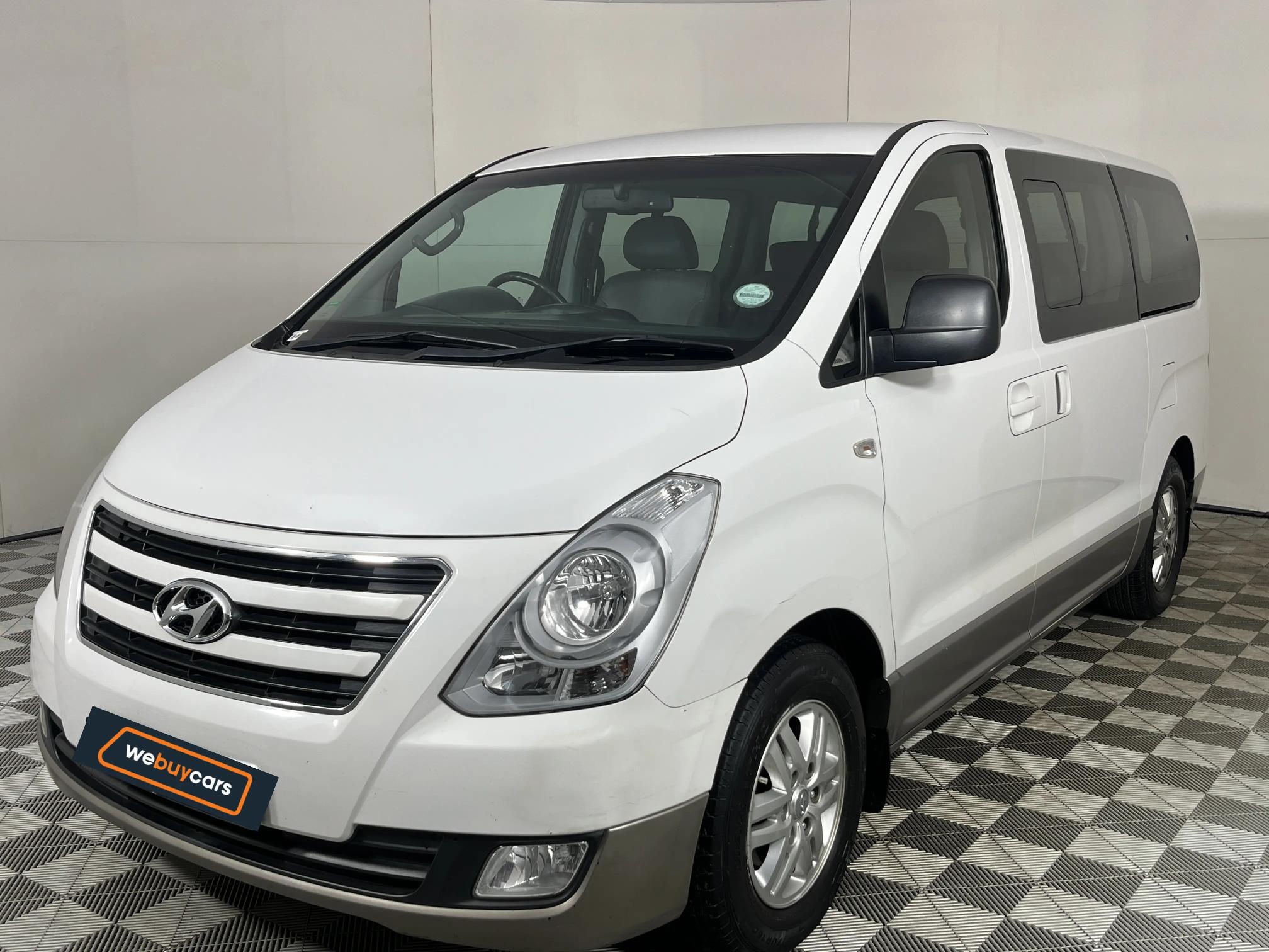 Used 2017 Hyundai H-1 2.5VGTi bus Elite 9-seater