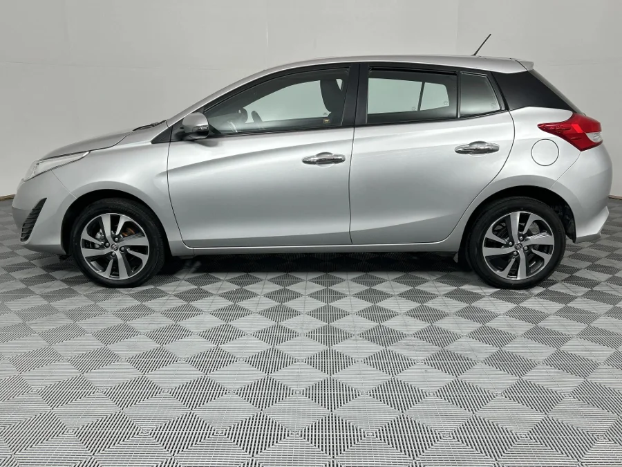 Used 2019 Toyota Yaris 1.5 Xs auto - WeBuyCars Richmond