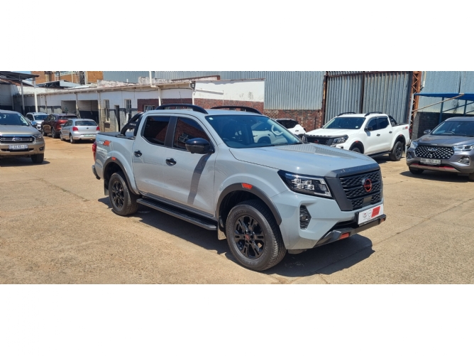 Used 2025 Nissan Navara 2.5DDTi double cab Pro-2X