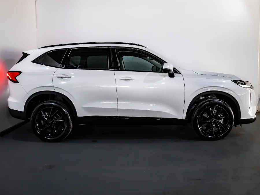 New Haval H6 2.0T Luxury - GWM Haval Suzuki Foton Silver Lakes