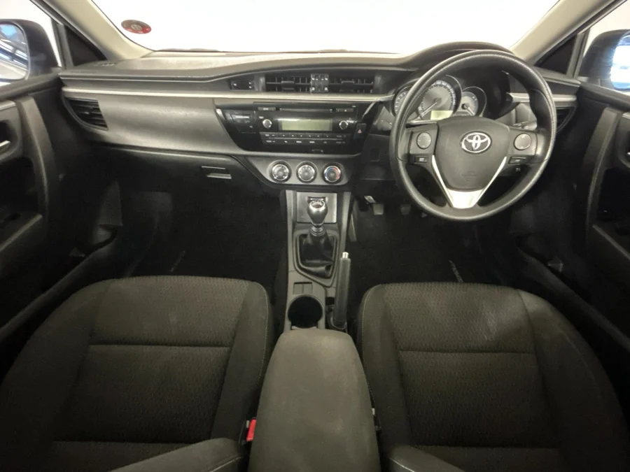 Used 2017 Toyota Corolla 1.6 Esteem - WeBuyCars Lansdowne