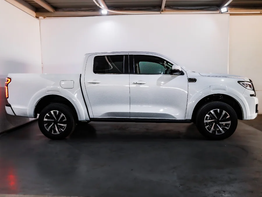 New GWM P300 2.4T double cab LS - GWM Haval Suzuki Foton Silver Lakes