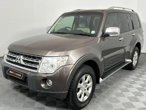 Used 2010 Mitsubishi Pajero 5-door 3.2DI-D GLS