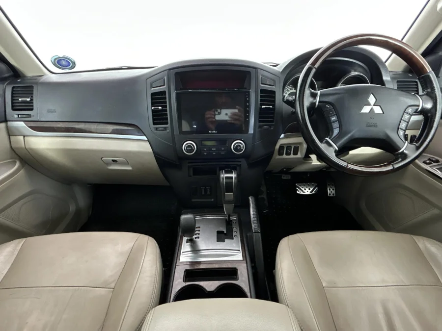 Used 2010 Mitsubishi Pajero 5-door 3.2DI-D GLS - WeBuyCars Richmond Used 2010 Mitsubishi Pajero 5-door 3.2DI-D GLS - WeBuyCars Richmond