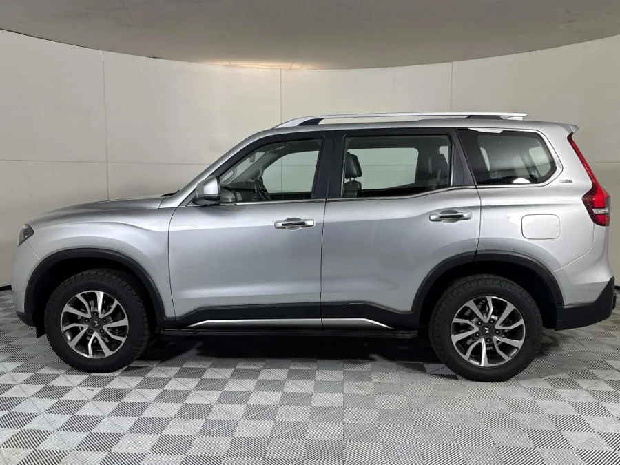 Used 2023 Mahindra Scorpio-N D AT 4WD Z8L 7S - WeBuyCars Midstream