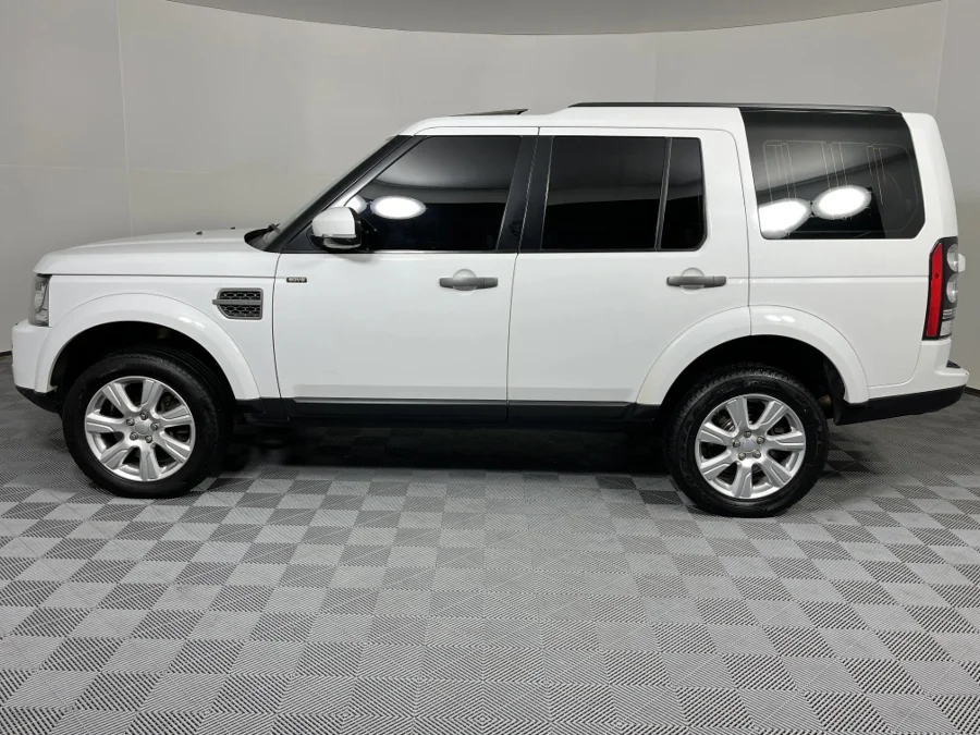 Used 2016 Land Rover Discovery SDV6 SE - WeBuyCars Montana Used 2016 Land Rover Discovery SDV6 SE - WeBuyCars Montana