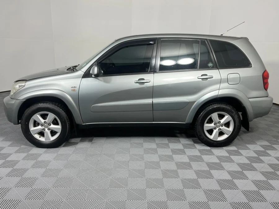 Used 2004 Toyota RAV4 180 5-door - WeBuyCars Montana Used 2004 Toyota RAV4 180 5-door - WeBuyCars Montana