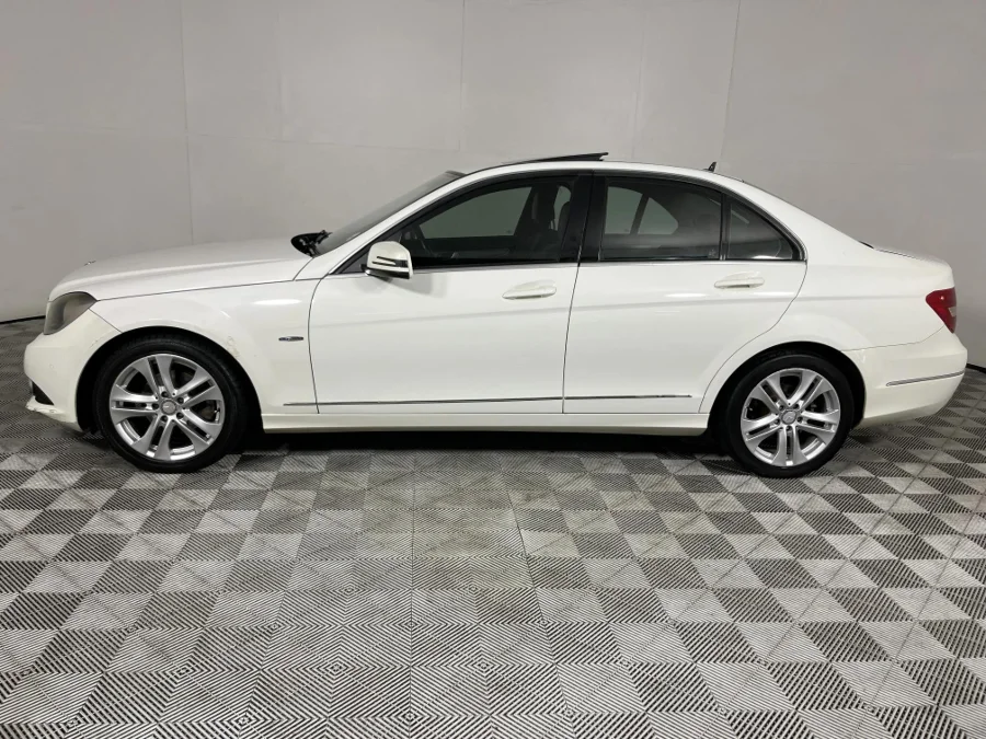 Used 2012 Mercedes-Benz C-Class C180 Avantgarde auto - WeBuyCars The Dome Used 2012 Mercedes-Benz C-Class C180 Avantgarde auto - WeBuyCars The Dome