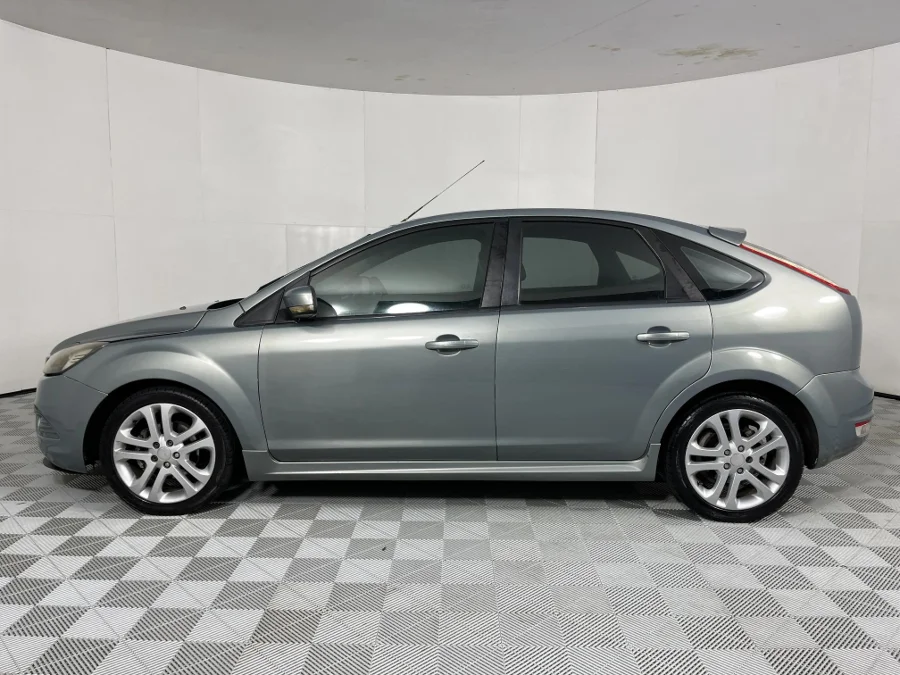Used 2009 Ford Focus 2.0 5-door Si - WeBuyCars Gqeberha