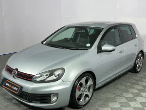 Used 2009 Volkswagen Golf GTI auto