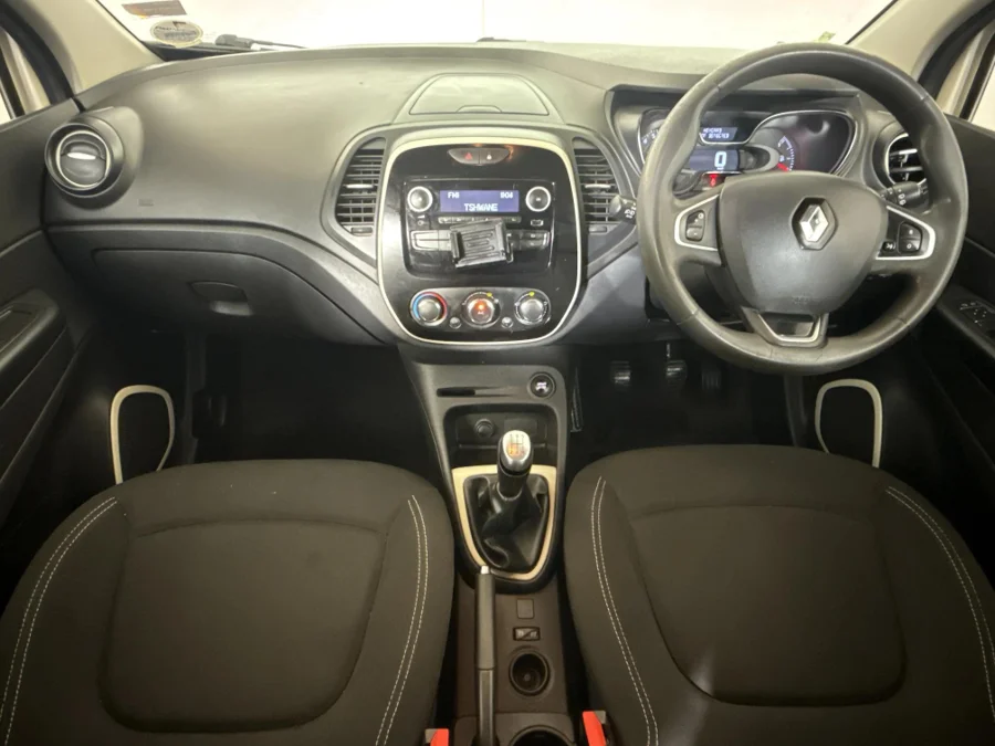 Used 2018 Renault Captur 66kW turbo Blaze - WeBuyCars Midstream