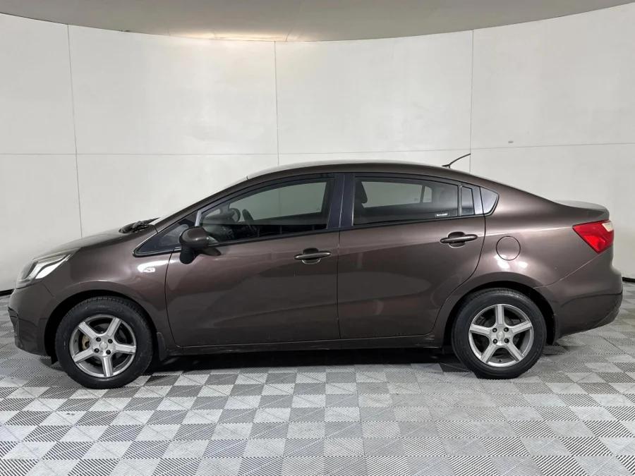 Used 2014 Kia Rio sedan 1.2 - WeBuyCars Midstream