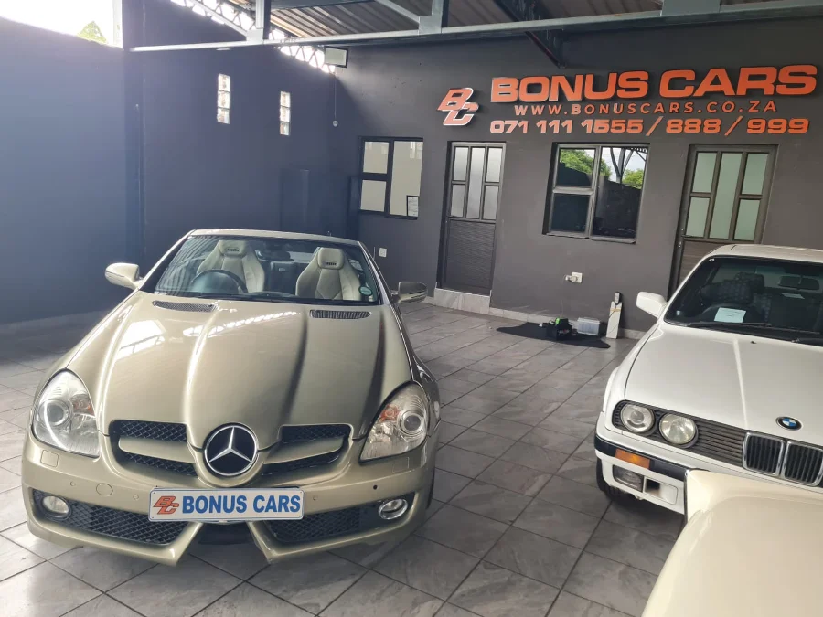 Used 2010 Mercedes-Benz SLK 200 AMG Sports auto - Bonus Cars