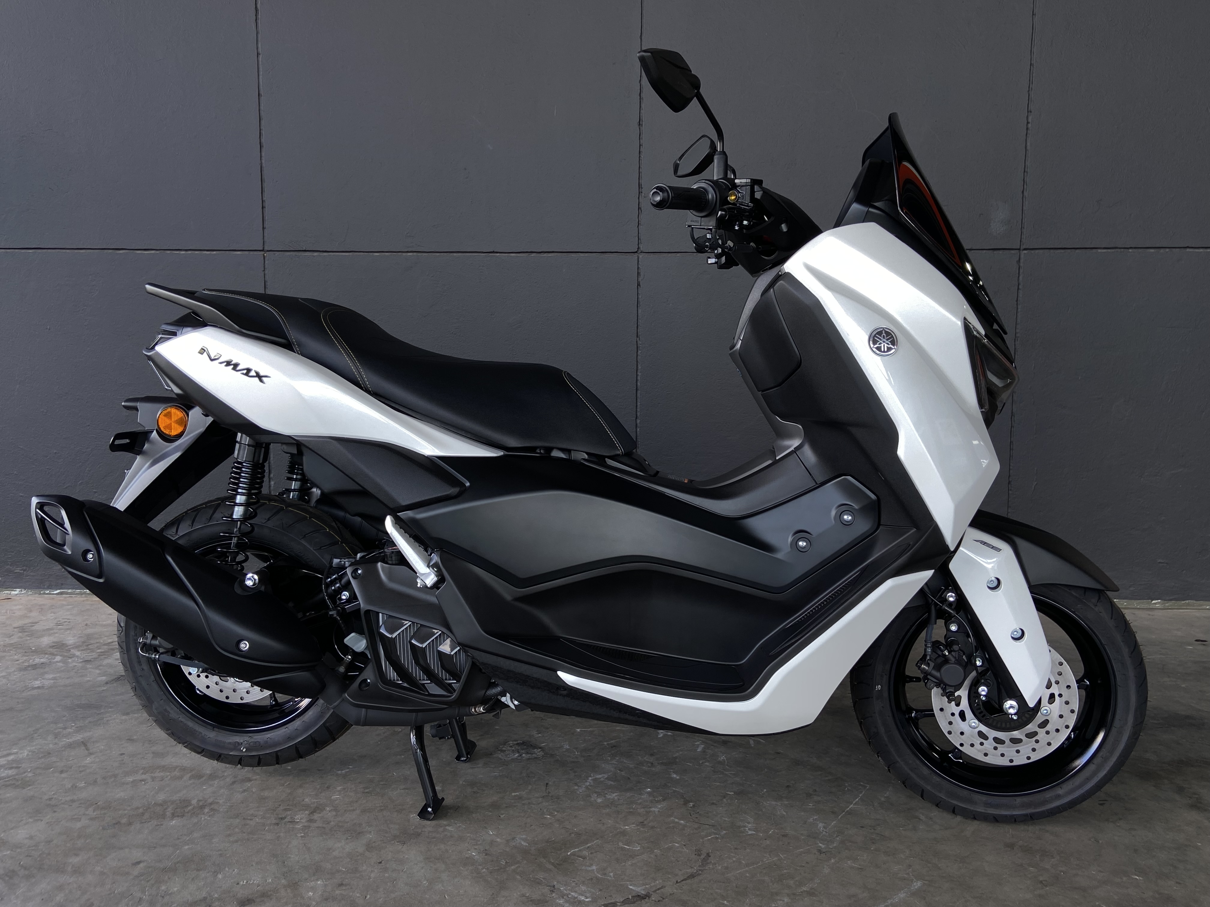 YAMAHA 155 NMAX