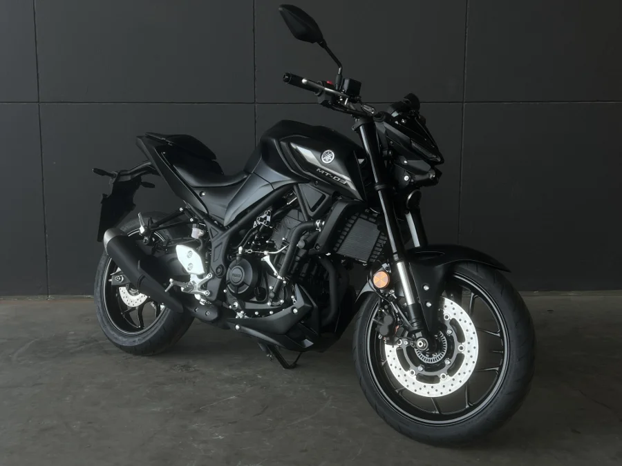 YAMAHA MT-03 - FAST KTM