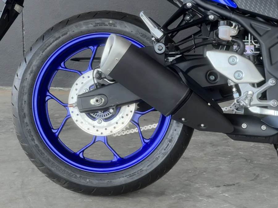 YAMAHA R3 - FAST KTM