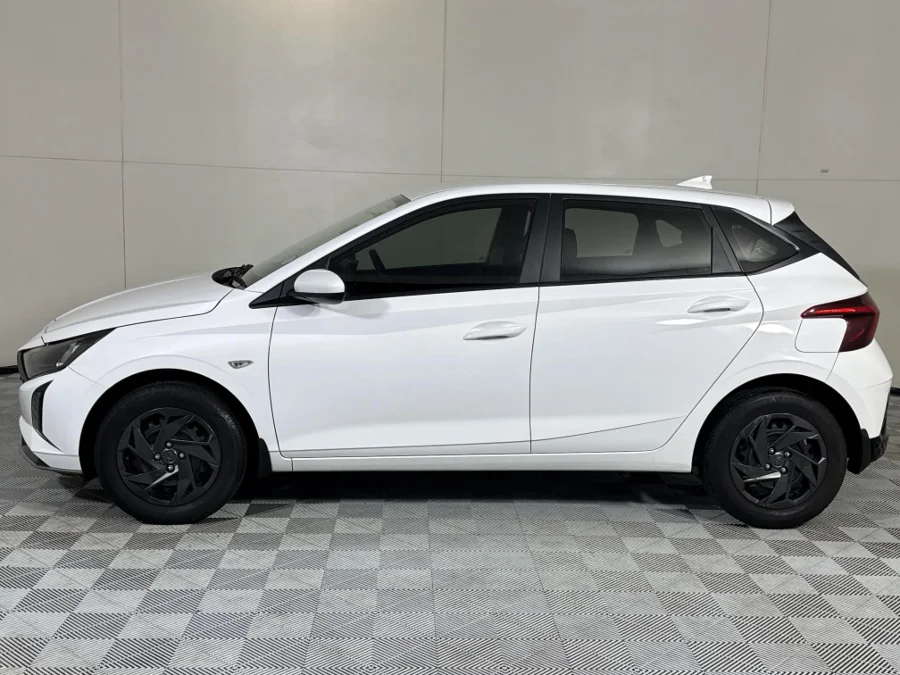 Used 2024 Hyundai i20 1.4 Premium - WeBuyCars Midstream
