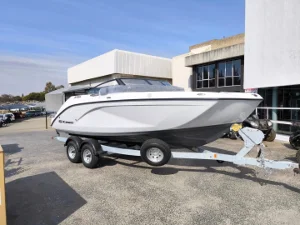 New 2026 Yamaha SX220 Jetboat w/ Twin TR-1 Jet Drive Motors (New 2025 Model) Available Now!!