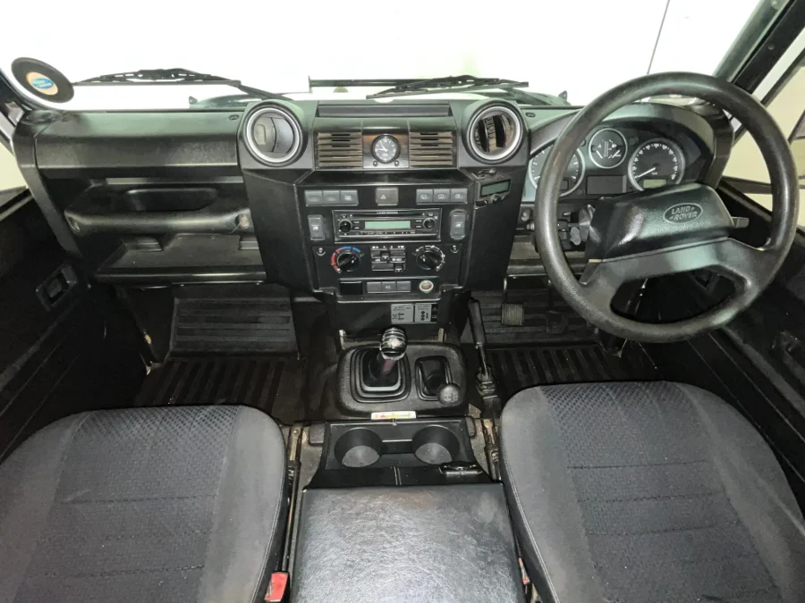 Used 2010 Land Rover Defender 110 TD multi-purpose - WeBuyCars Germiston Used 2010 Land Rover Defender 110 TD multi-purpose - WeBuyCars Germiston