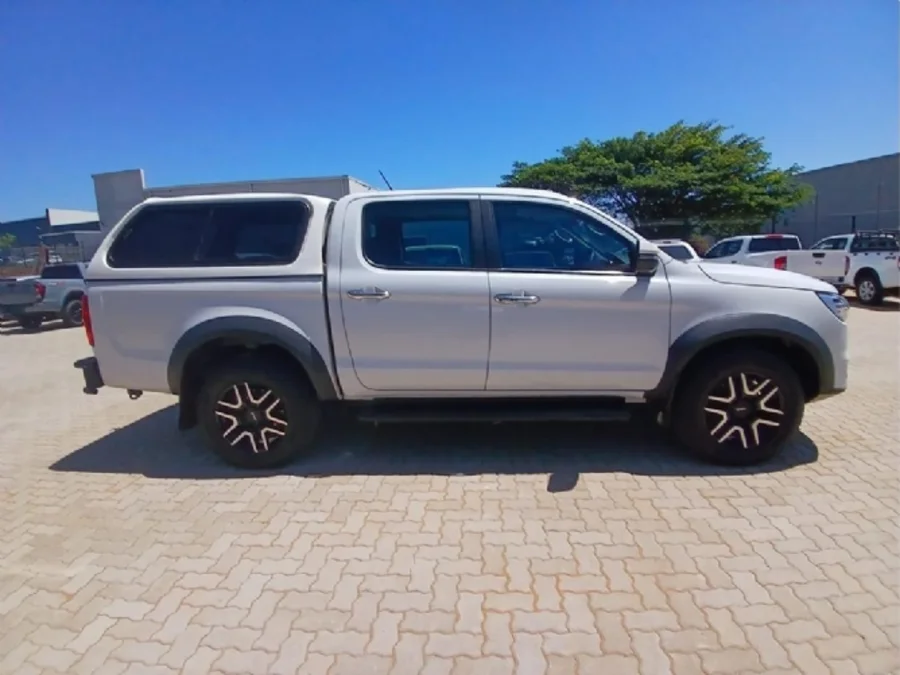 Used 2023 JAC T8 2.0CTI double cab 4WD Lux - MG Amanzimtoti