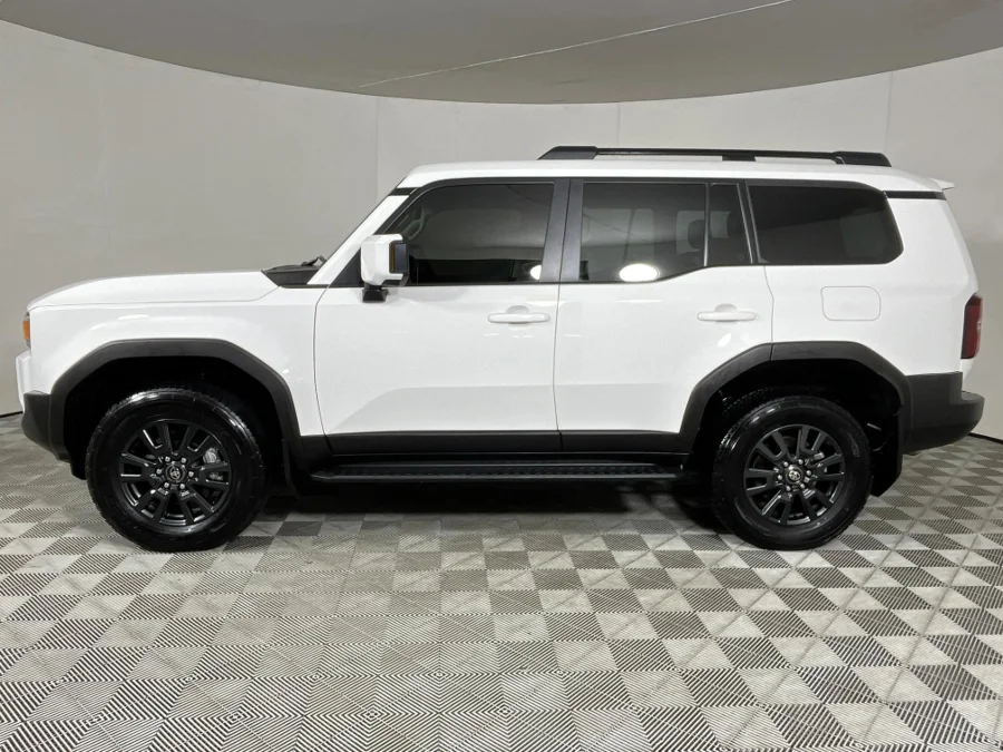 Used 2024 Toyota Land Cruiser Prado 2.8GD TX - WeBuyCars The Dome