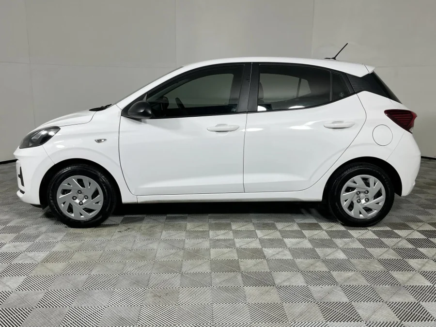 Used 2024 Hyundai Grand i10 1.2 Premium hatch - WeBuyCars Riverhorse