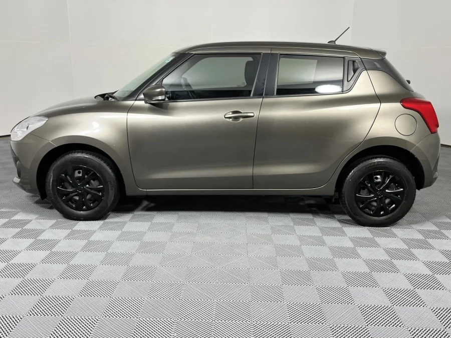 Used 2020 Suzuki Swift 1.2 GL manual - WeBuyCars Montana