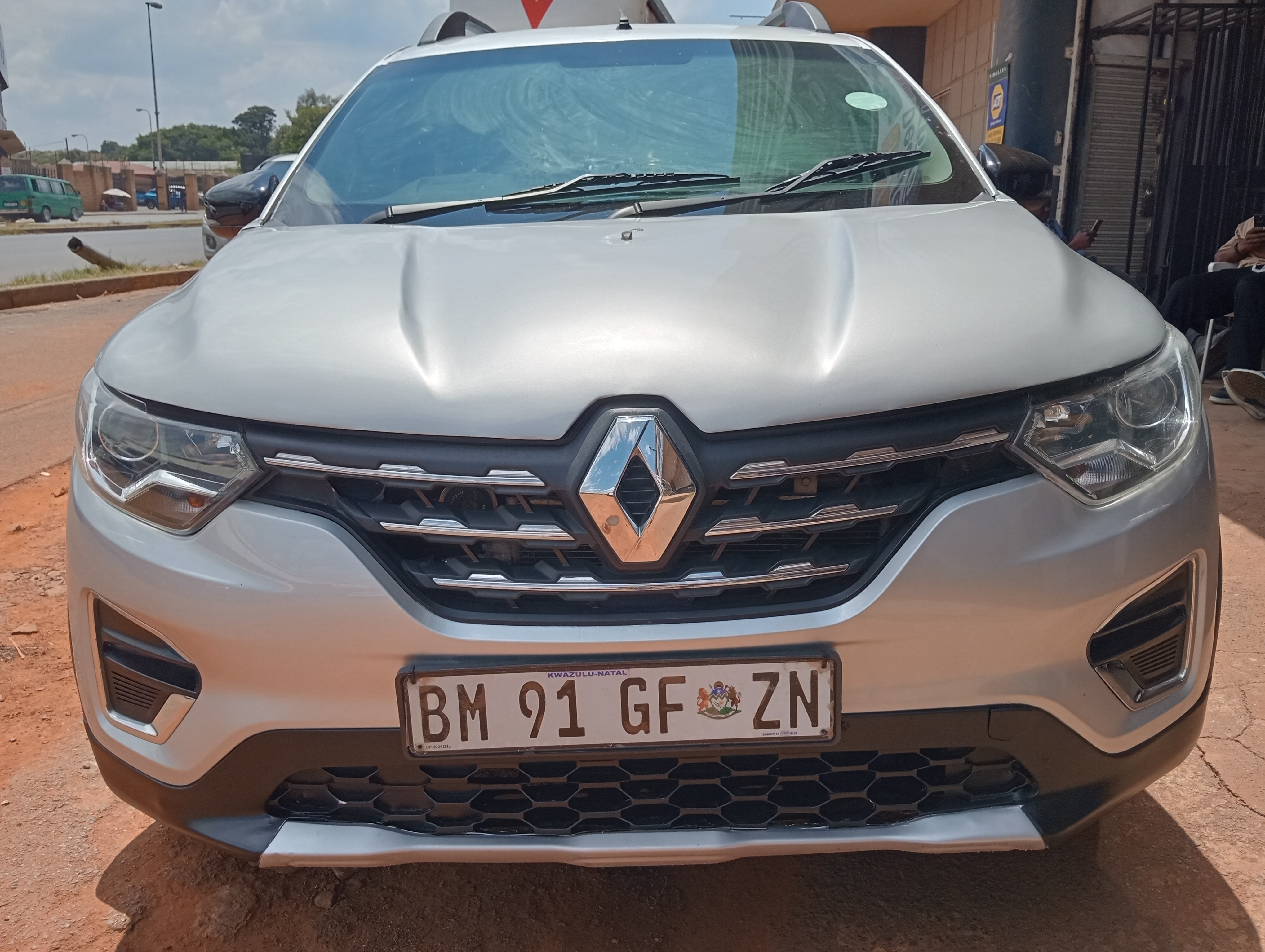 Used 2022 Renault Triber 1.0 Dynamique
