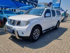 Used 2015 Nissan Navara 2.5dCi KingCab XE