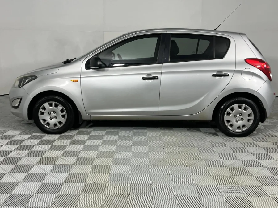 Used 2015 Hyundai i20 1.2 Motion - WeBuyCars Silverlakes