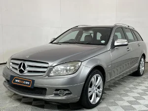 Used 2009 Mercedes-Benz C-Class C200 Kompressor estate Avantgarde Used 2009 Mercedes-Benz C-Class C200 Kompressor estate Avantgarde
