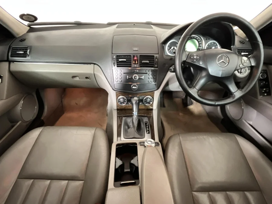 Used 2009 Mercedes-Benz C-Class C200 Kompressor estate Avantgarde - WeBuyCars JHB South