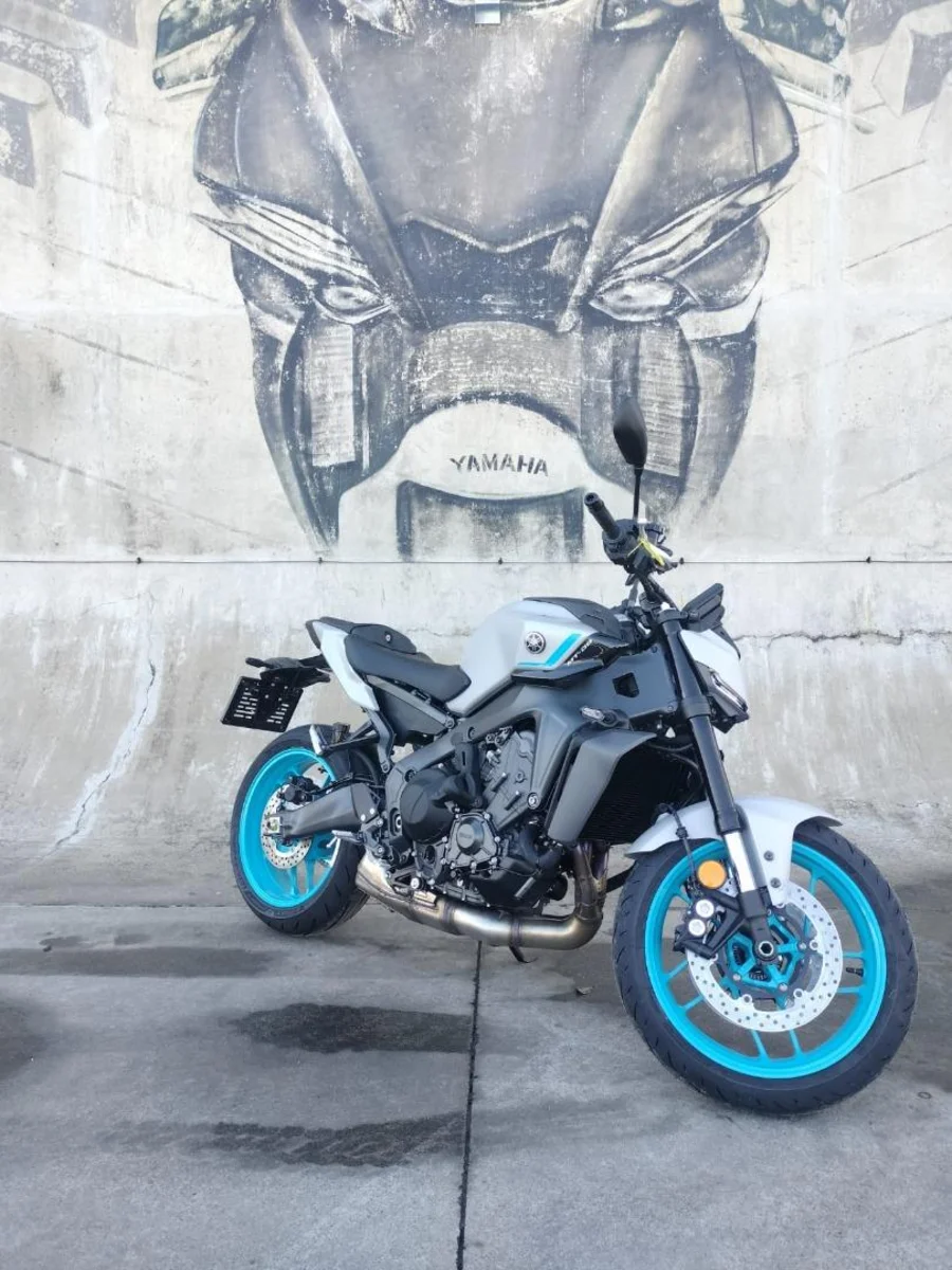 New 2026 Yamaha MT 09 Y-AMT - Linex Sandton Bikes and Accessories New 2026 Yamaha MT 09 Y-AMT - Linex Sandton Bikes and Accessories