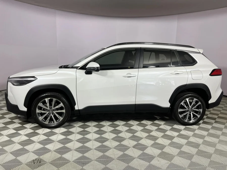 Used 2023 Toyota Corolla Cross 1.8 XR - WeBuyCars Durban