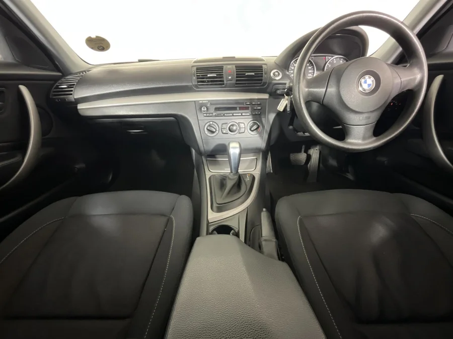 Used 2011 BMW 1 Series 116i 5-door auto - WeBuyCars Riverhorse