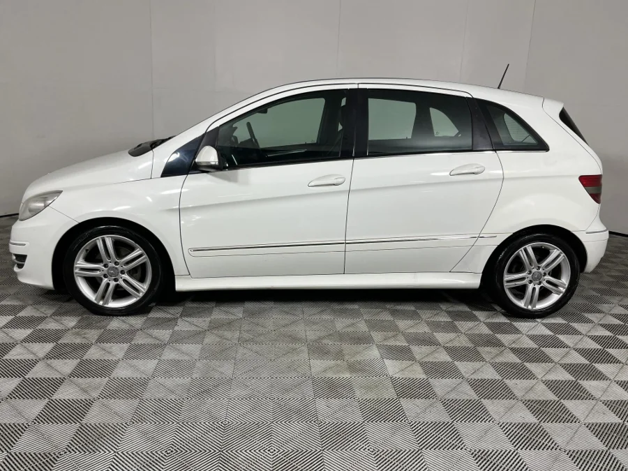 Used 2009 Mercedes-Benz B-Class B200 Sports - WeBuyCars The Dome Used 2009 Mercedes-Benz B-Class B200 Sports - WeBuyCars The Dome
