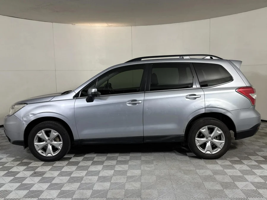 Used 2015 Subaru Forester 2.5 XS - WeBuyCars Midstream