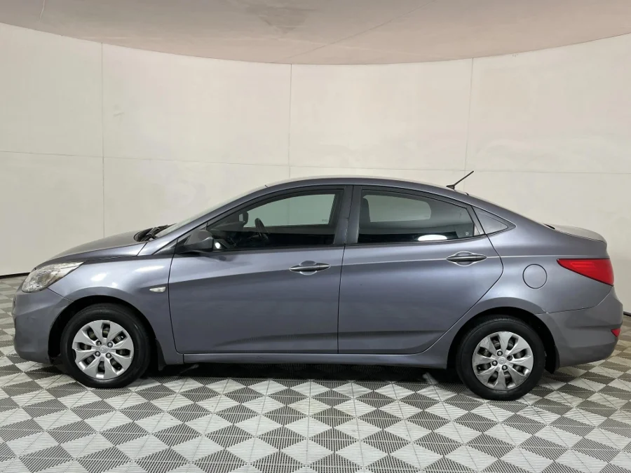 Used 2017 Hyundai Accent sedan 1.6 Motion - WeBuyCars JHB South