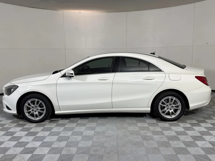 Used 2015 Mercedes-Benz CLA 200 auto - WeBuyCars Midstream