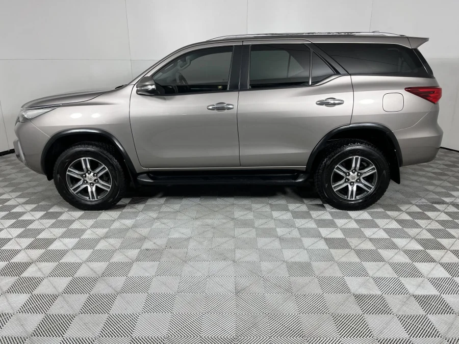 Used 2016 Toyota Fortuner 2.8GD-6 auto - WeBuycars East London Used 2016 Toyota Fortuner 2.8GD-6 auto - WeBuycars East London