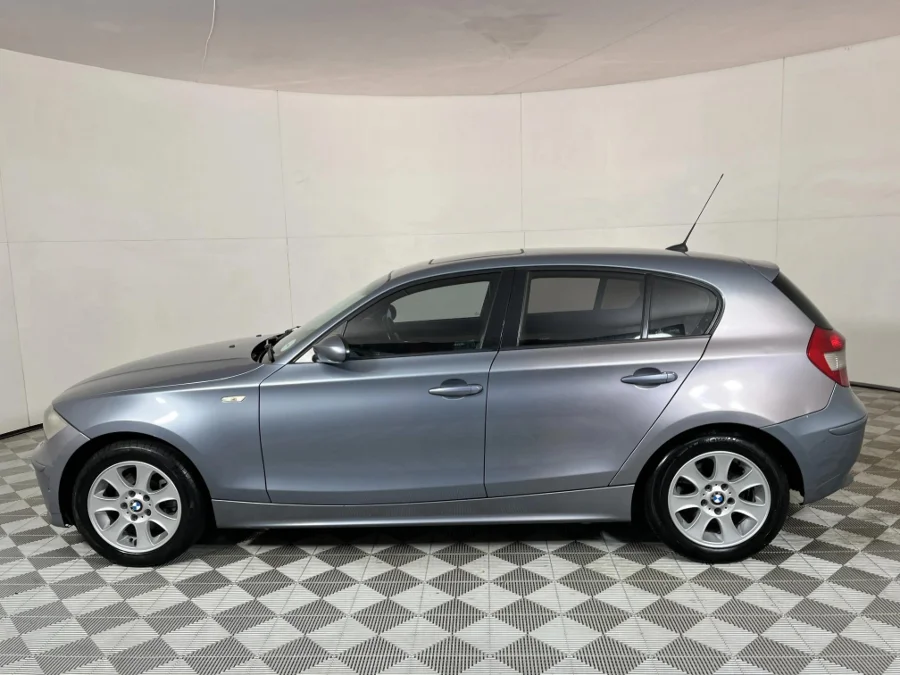 Used 2005 BMW 1 Series 116i 5-door Exclusive - WeBuyCars JHB South