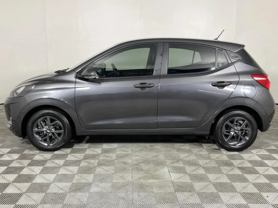 Used 2023 Hyundai Grand i10 1.0 Executive hatch - WeBuyCars The Dome