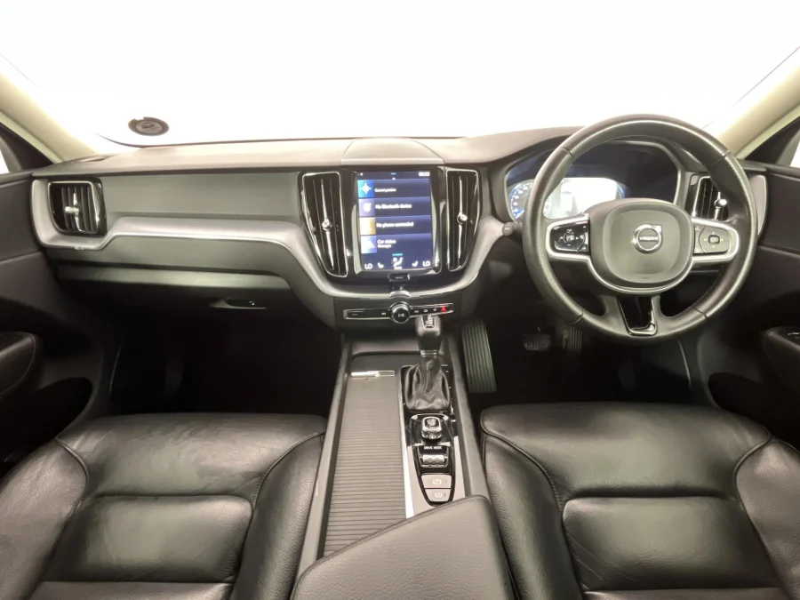 Used 2018 Volvo XC60 D4 AWD Momentum - WeBuyCars Mbombela