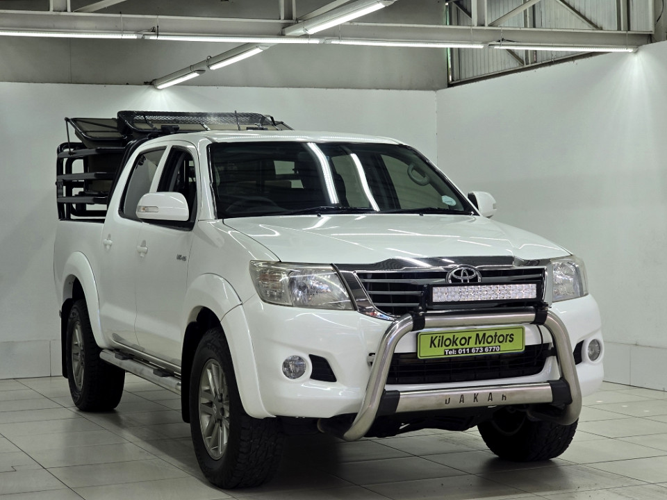 Used 2013 Toyota Hilux 4.0 V6 double cab 4x4 Raider Dakar edition