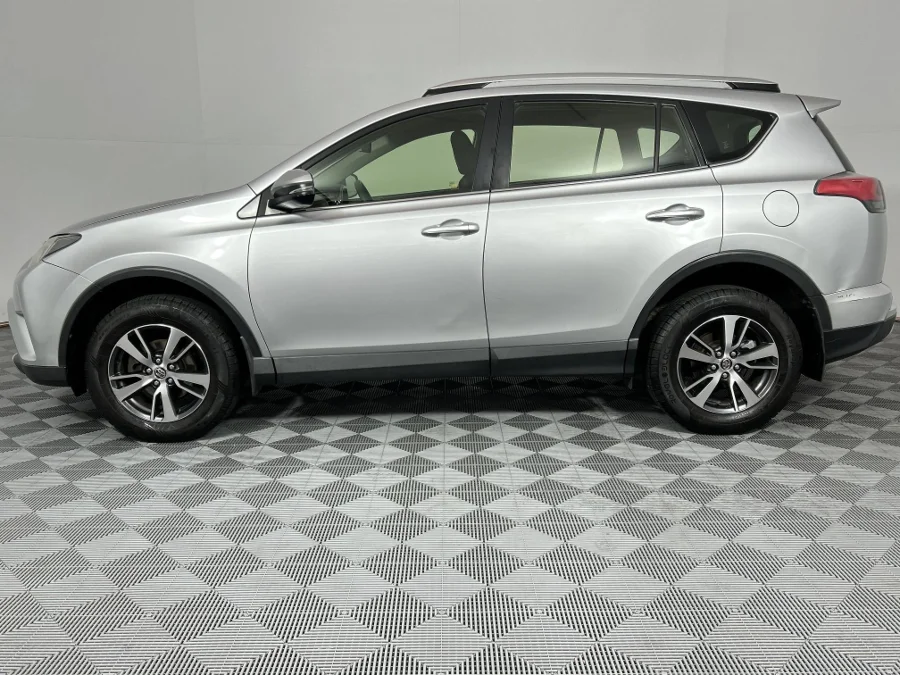Used 2016 Toyota RAV4 2.0 GX auto - WeBuyCars Richmond