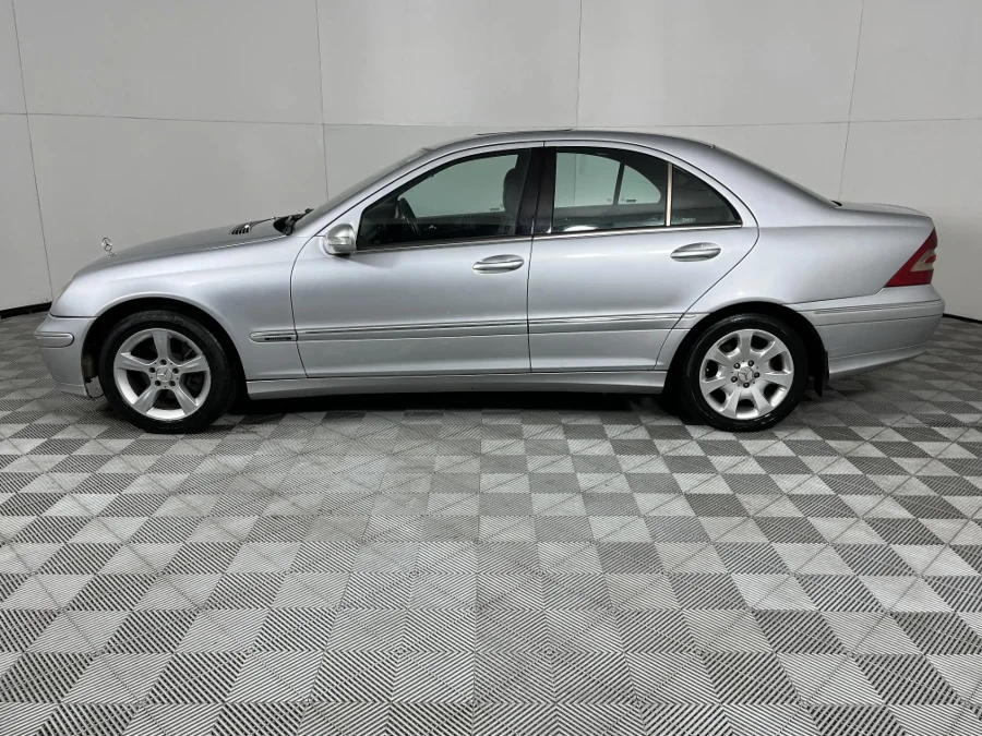 Used 2006 Mercedes-Benz C-Class C200 Kompressor Classic Touchshift - WeBuycars East London