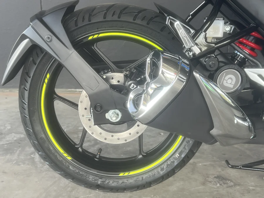 SUZUKI GIXXER 150 - FAST KTM SUZUKI GIXXER 150 - FAST KTM