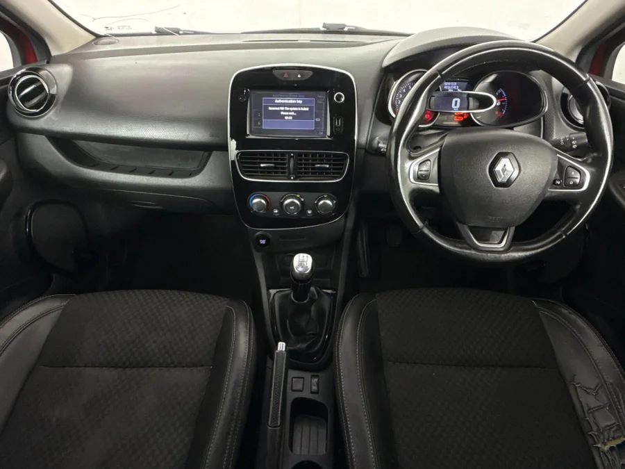 Used 2017 Renault Clio 66kW turbo Dynamique - WeBuyCars Vereeniging